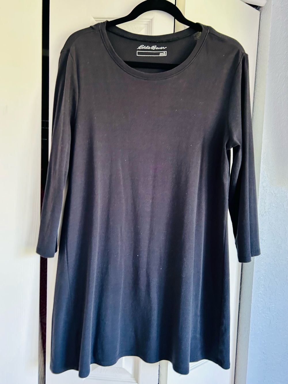 Eddie Bauer Black Crewneck Tunic Top